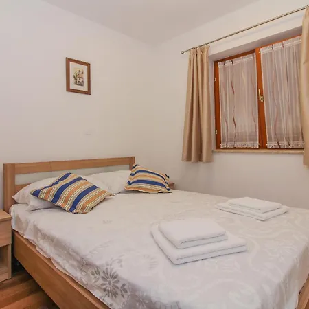 2 Bedroom Beautiful In Apartman