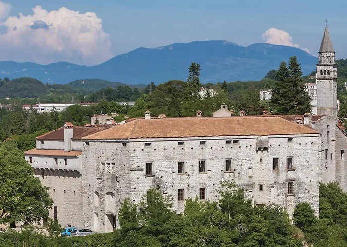 2 Bedroom Lovely In Gracisce Lejlighed *