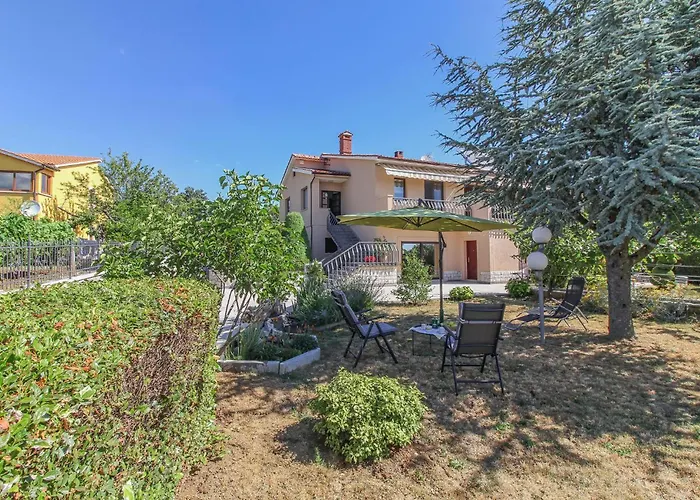 Lejlighed 2 Bedroom Lovely In Gracisce